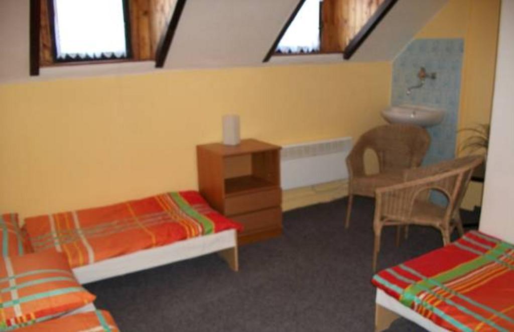 Pension U Loupezaku Hotel Jetrichovice  Bilik gambar